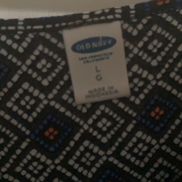 Old Navy - Picture 3 of 4